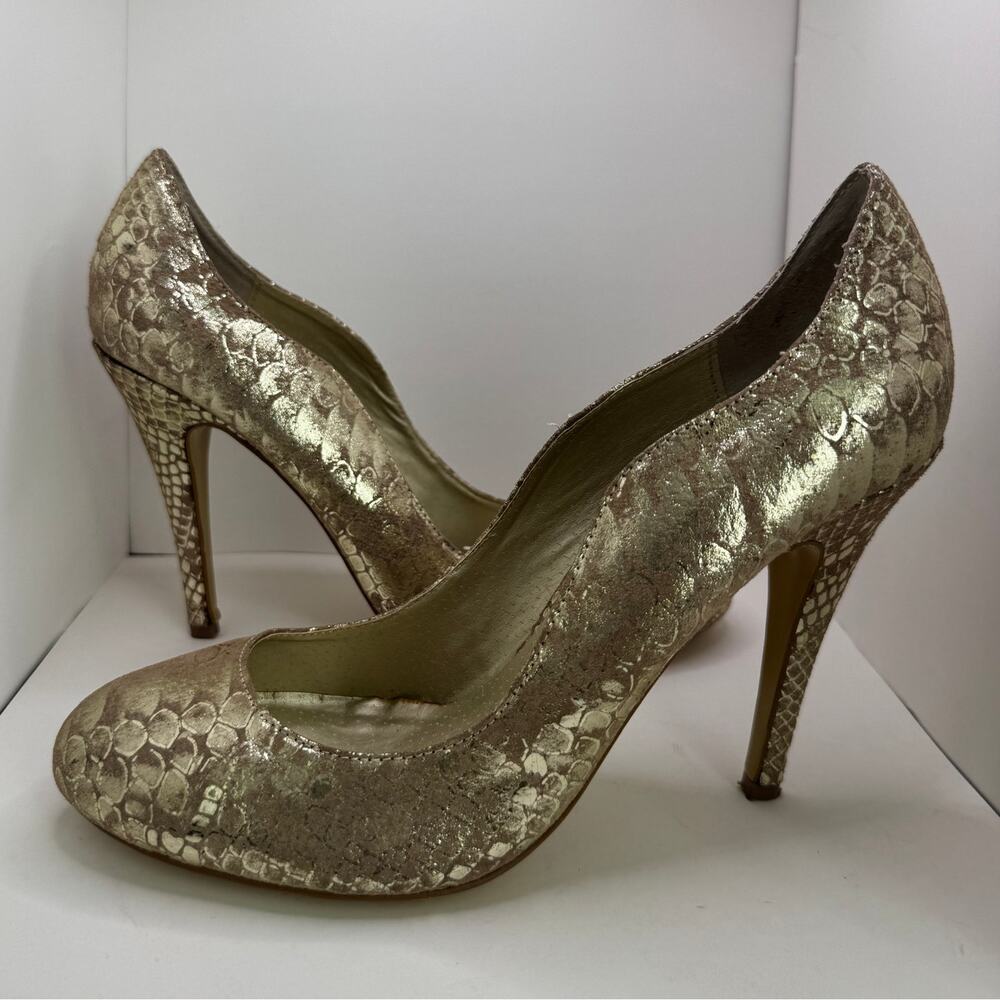Kelsi Dagger Gold Metallic Snakeskin Stiletto Pumps Heels Size 9